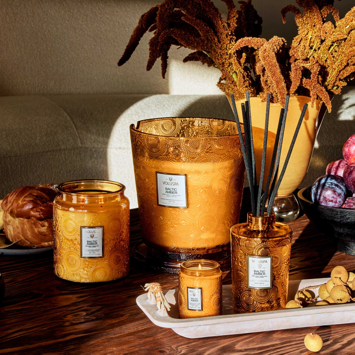 Voluspa Baltic Amber - Luxe Reed Diffuser 4 Voluspa Baltic Amber - Luxe Reed Diffuser - Image 2
