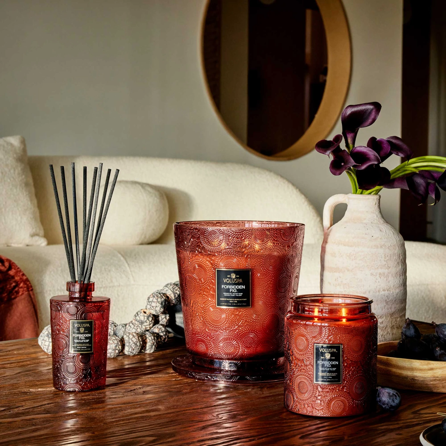 Voluspa Forbidden Fig - Luxe Reed Diffuser 4 Voluspa Forbidden Fig - Luxe Reed Diffuser - Image 2