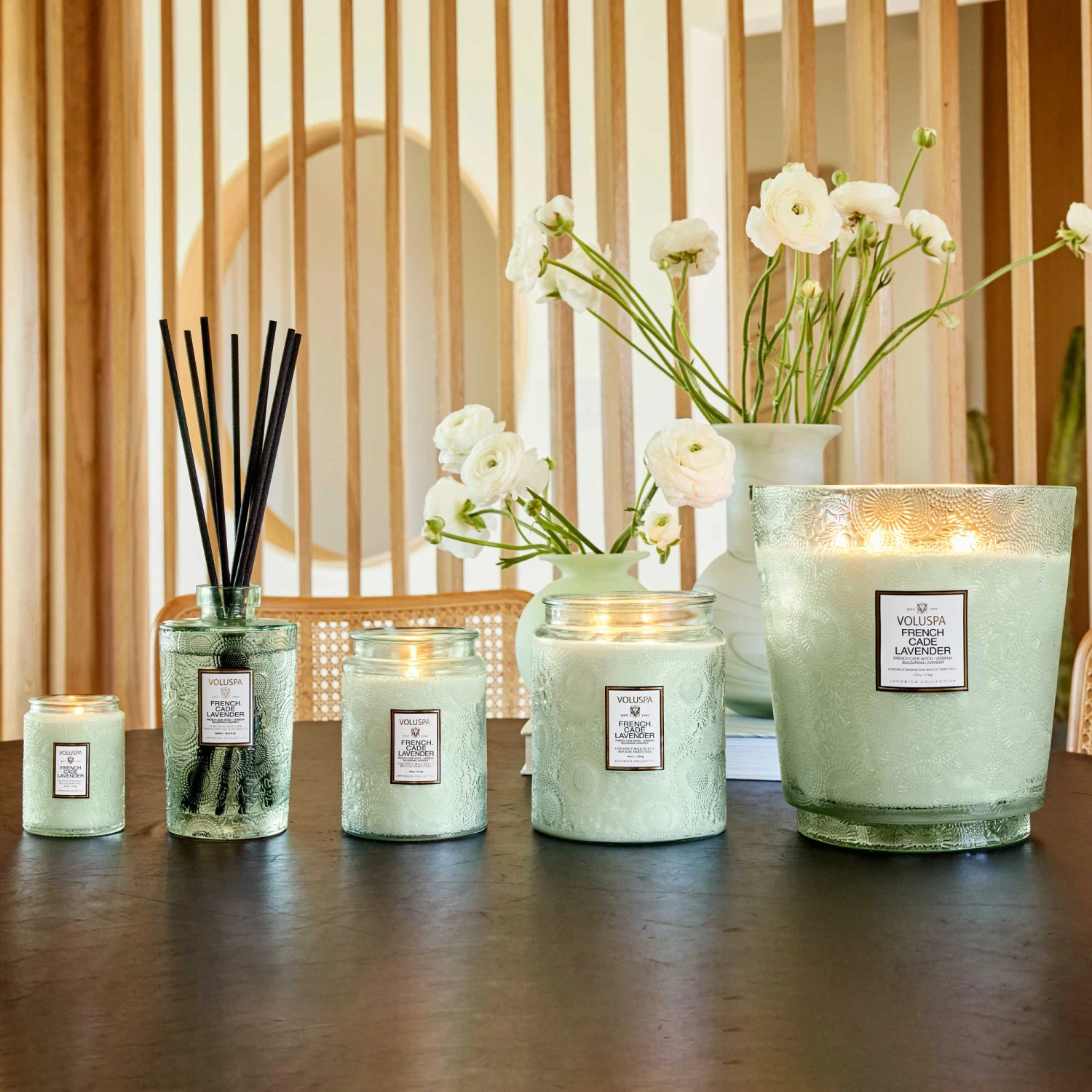 Voluspa French Cade Lavender - Luxe Reed Diffuser 4 Voluspa French Cade Lavender - Luxe Reed Diffuser - Image 2