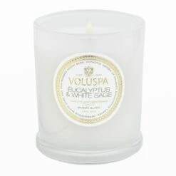 Voluspa Eucalyptus & White Sage - Classic Candle 7 Voluspa Eucalyptus & White Sage - Classic Candle -Voluspa FA21 PRopt 8107 001