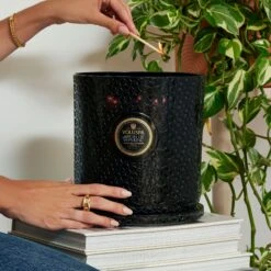 Voluspa Jardin De Verveine - 5 Wick Hearth Candle 10 Voluspa Jardin De Verveine - 5 Wick Hearth Candle -Voluspa FA22 LF Jardin 8508 002