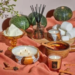 Voluspa Spiced Pumpkin Latte - Mini Tin Candle 9 Voluspa Spiced Pumpkin Latte - Mini Tin Candle -Voluspa PDd 1 1