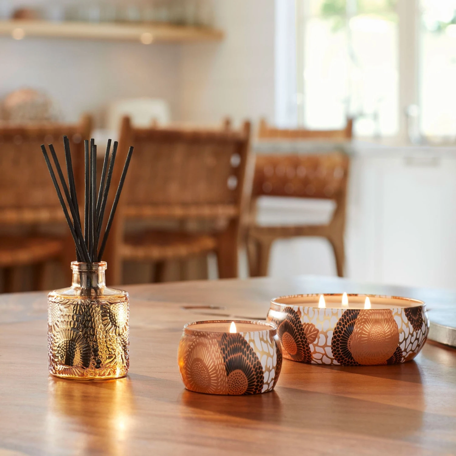 Voluspa Spiced Pumpkin Latte - Reed Diffuser 6 Voluspa Spiced Pumpkin Latte - Reed Diffuser - Image 4