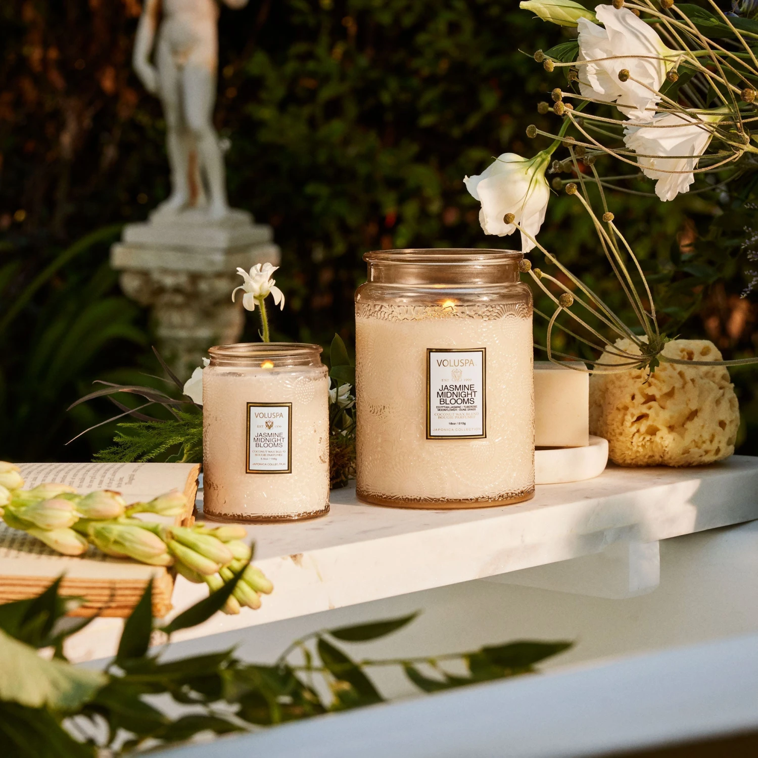 Voluspa Jasmine Midnight Blooms - Small Jar Candle 4 Voluspa Jasmine Midnight Blooms - Small Jar Candle - Image 2