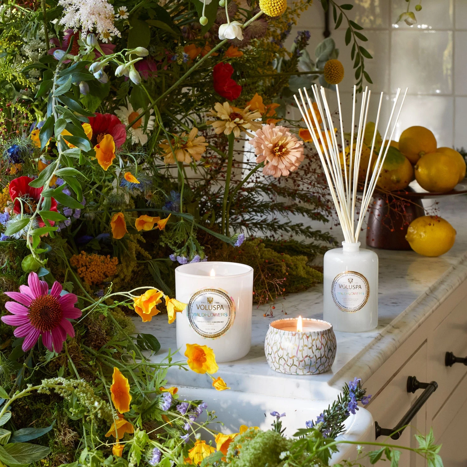 Voluspa Wildflowers - Reed Diffuser 4 Voluspa Wildflowers - Reed Diffuser - Image 2