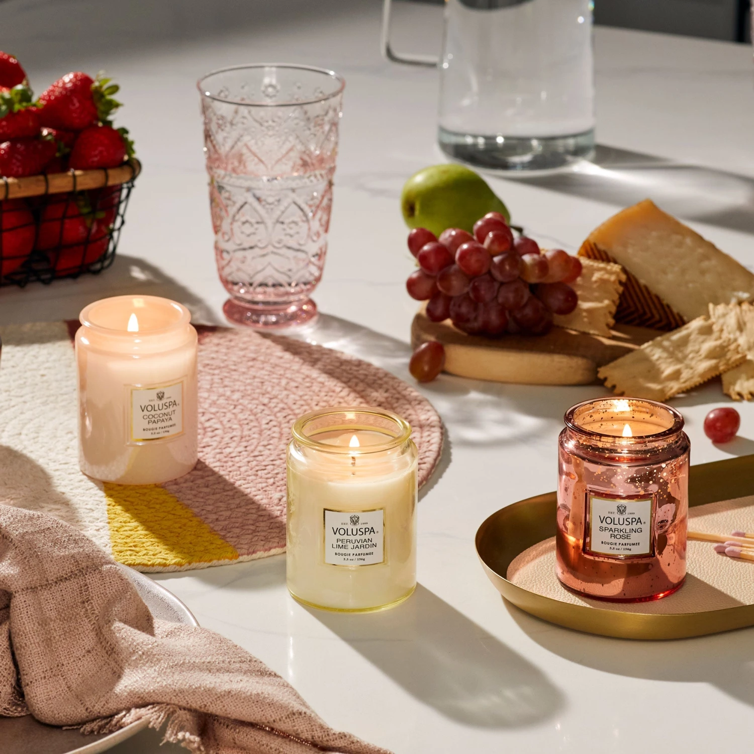 Voluspa Coconut Papaya - Small Jar Candle 4 Voluspa Coconut Papaya - Small Jar Candle - Image 2